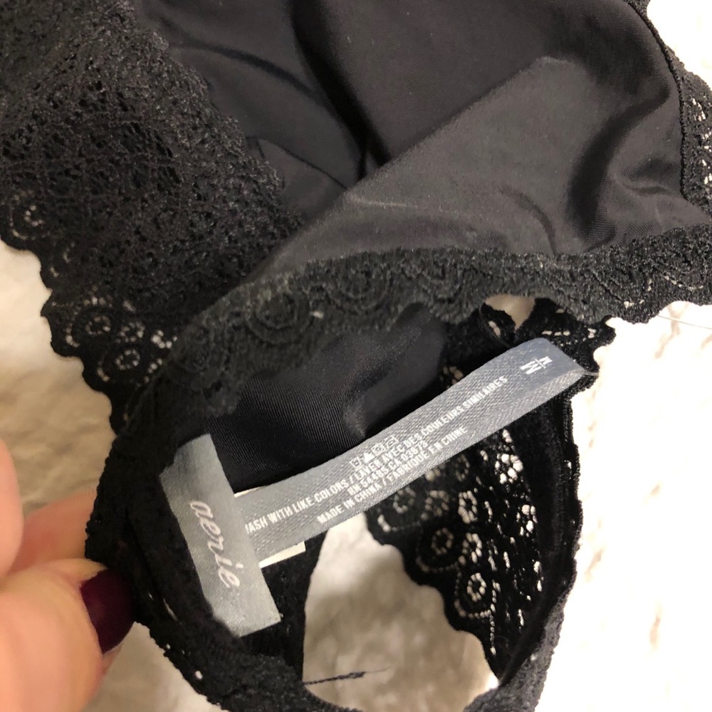 2 medium bralettes, run small